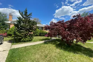 9221 Davidson St, College Park, MD 20740 - Photo 2