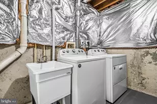 2605 Orchard Summitt Ct, Landover, MD 20785 - Photo 32