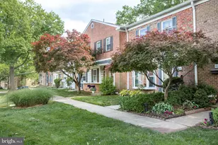 7812 Lakecrest Dr, Greenbelt, MD 20770 - Photo 4