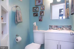 7812 Lakecrest Dr, Greenbelt, MD 20770 - Photo 18
