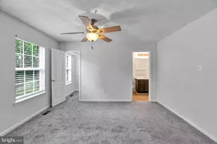 2406 Lemontree Ln, Springdale, MD 20774 - Photo 26