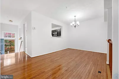 2406 Lemontree Lane, Springdale, MD 20774 - Photo 6