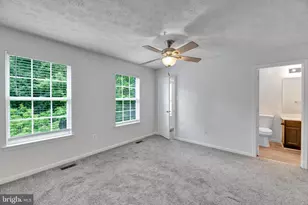 2406 Lemontree Ln, Springdale, MD 20774 - Photo 28