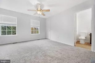2406 Lemontree Ln, Springdale, MD 20774 - Photo 12