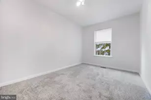 2406 Lemontree Ln, Springdale, MD 20774 - Photo 14