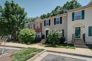 4708 Snowflower Blvd, Oxon Hill, MD 20745 - Photo 2