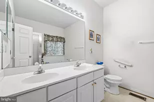 4301 Hickory Leaf Ct, Bowie, MD 20716 - Photo 16