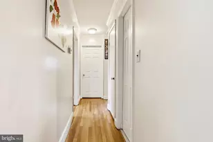 9104 Drake Pl, College Park, MD 20740 - Photo 18