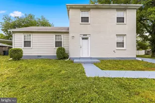 4810 Wheeler Rd, Oxon Hill, MD 20745 - Photo 2
