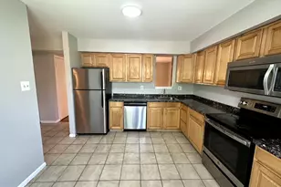8121 Fenwick Ct, Laurel, MD 20707 - Photo 6