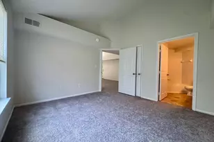 13900 Farnsworth Ln, Upper Marlboro, MD 20772 - Photo 16