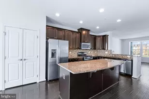 5365 S Center Dr, Greenbelt, MD 20770 - Photo 8