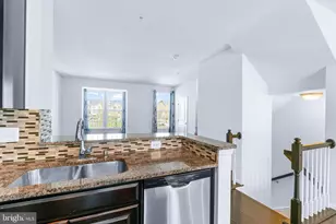 5365 S Center Dr, Greenbelt, MD 20770 - Photo 14