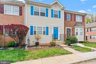 4935 Wallflower Wy, Oxon Hill, MD 20745 - Photo 2