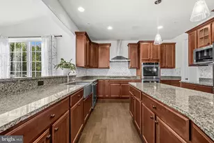 10008 Thomas Brooke Pl, Upper Marlboro, MD 20772 - Photo 18