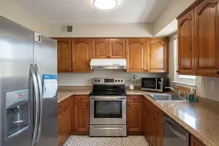 7410 Frankfort Pl, Greenbelt, MD 20770 - Photo 8