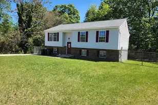 2904 White Pine Ct, Temple Hills, MD 20748 - Photo 6