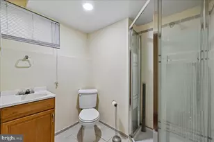 6703 Vanessa Dr, Lanham, MD 20706 - Photo 36