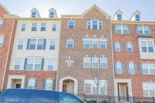 5307 S Center Dr, Greenbelt, MD 20770 - Photo 2