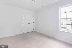 10404 Brightfield Ln, Upper Marlboro, MD 20772 - Photo 32