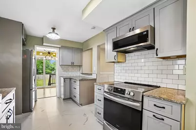 6208 Elmhurst Street, District Heights, MD 20747 - Photo 8