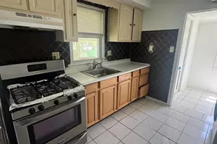 4411 71st Ave, Hyattsville, MD 20784 - Photo 4