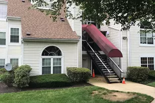 10547 Beacon Ridge Dr, Bowie, MD 20721 - Photo 2