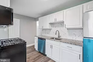 3316 Huntley Sq Dr, Temple Hills, MD 20748 - Photo 18