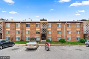 516 Wilson Bridge Dr, Oxon Hill, MD 20745 - Photo 2
