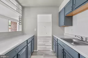 516 Wilson Bridge Dr, Oxon Hill, MD 20745 - Photo 10