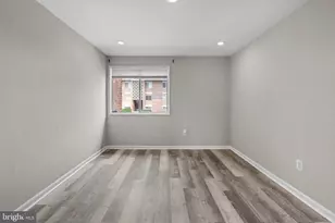 516 Wilson Bridge Dr, Oxon Hill, MD 20745 - Photo 16