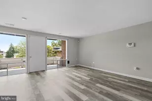 516 Wilson Bridge Dr, Oxon Hill, MD 20745 - Photo 6