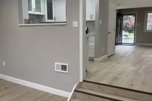 3 Lakecrest Cir, Greenbelt, MD 20770 - Photo 16
