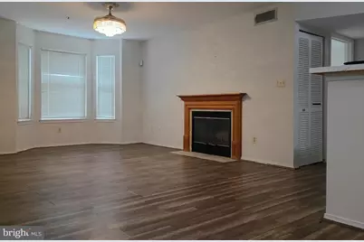 13560 Lord Sterling Place #9-4, Upper Marlboro, MD 20772 - Photo 4