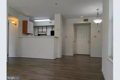 13560 Lord Sterling Place #9-4, Upper Marlboro, MD 20772 - Photo 8