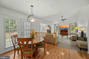10102 Mallard Pond Ct, Laurel, MD 20708 - Photo 18