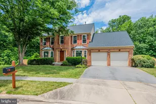 10102 Mallard Pond Ct, Laurel, MD 20708 - Photo 2