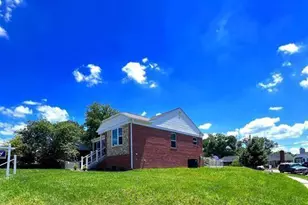 2105 Ruatan St, Hyattsville, MD 20783 - Photo 2