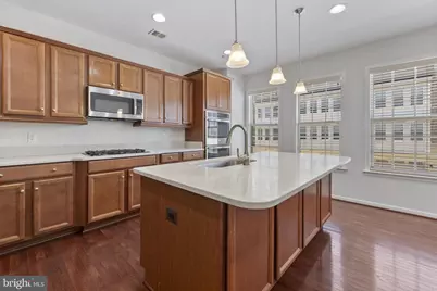 721 River Mist Drive, Oxon Hill, MD 20745 - Photo 10