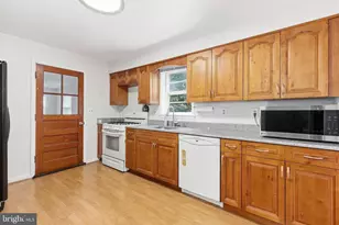 9717 48th Pl, College Park, MD 20740 - Photo 12