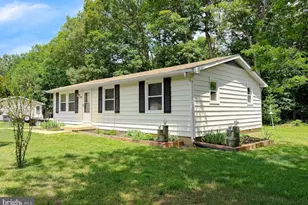 708 Eucla Dr, Waldorf, MD 20601 - Photo 2