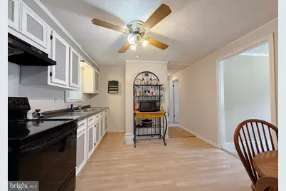 708 Eucla Drive, Waldorf, MD 20601 - Photo 10