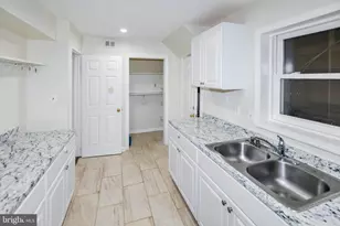 5511 59th Ave, Riverdale, MD 20737 - Photo 12