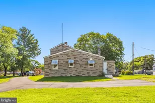 2815 Ritchie Rd, District Heights, MD 20747 - Photo 4
