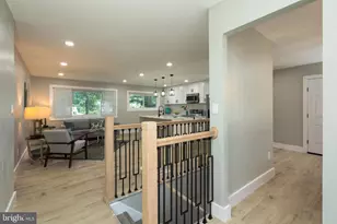 8607 Magnolia Dr, Lanham, MD 20706 - Photo 16