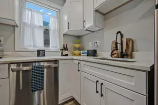 5002 Silver Hill Rd, Suitland, MD 20746 - Photo 10