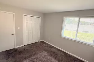 509 Wilson Bridge Dr, Oxon Hill, MD 20745 - Photo 12