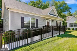 4806 Chief Chris Kyle Ct, Riverdale, MD 20737 - Photo 2