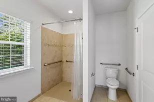 4806 Chief Chris Kyle Ct, Riverdale, MD 20737 - Photo 24