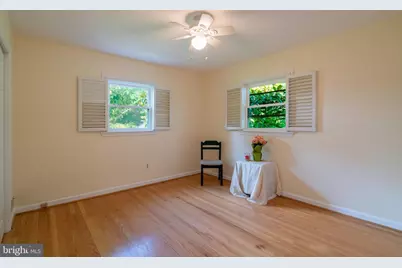 9205 49th Avenue, College Park, MD 20740 - Photo 28